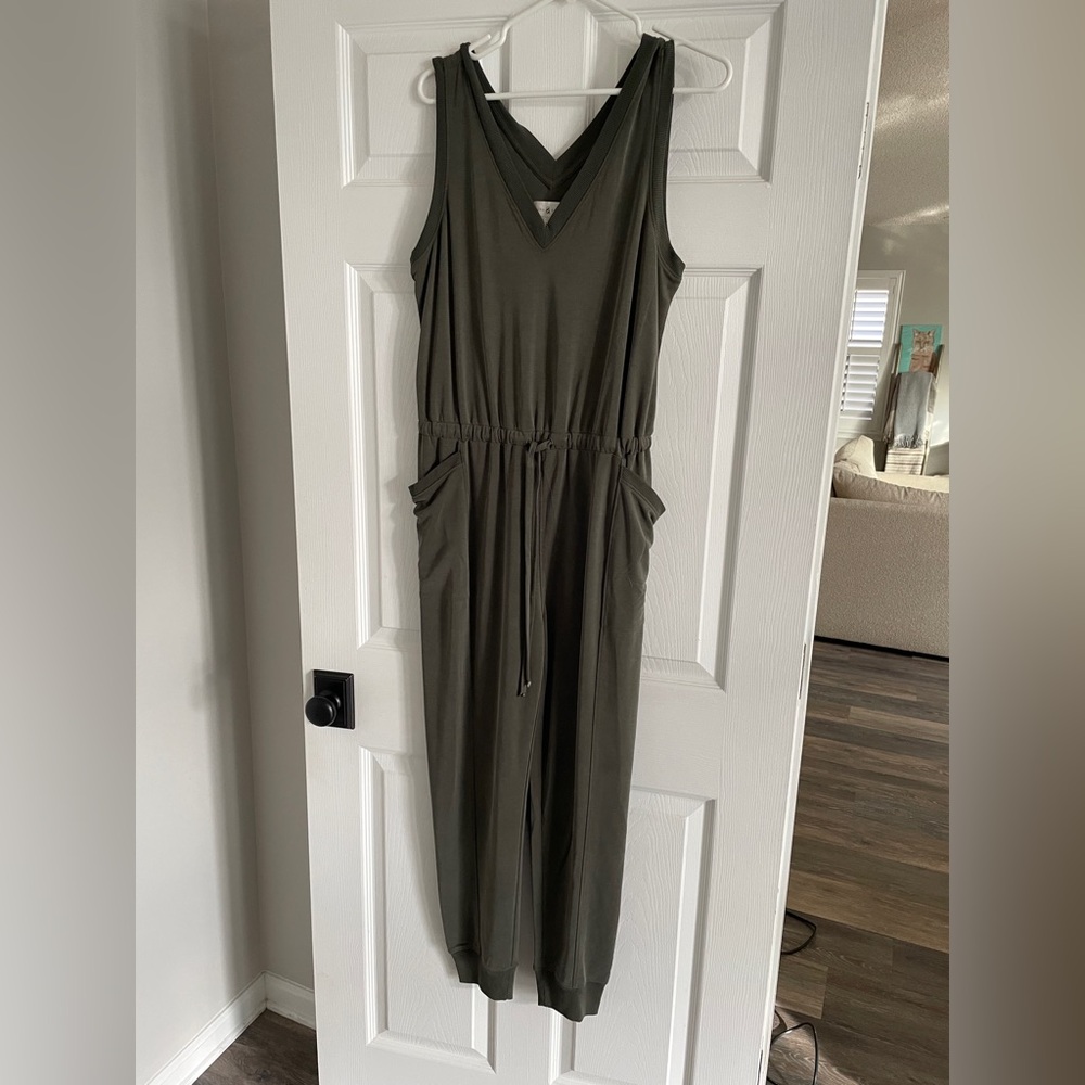 Lou & Grey Sage Green V-Neck Jumpsuit